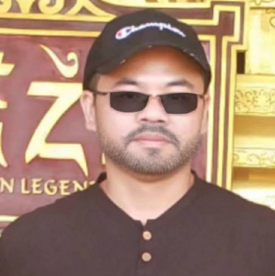 Mark Huang -- Production Engineer